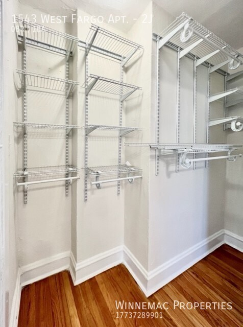 Building Photo - 1543 W Fargo Ave