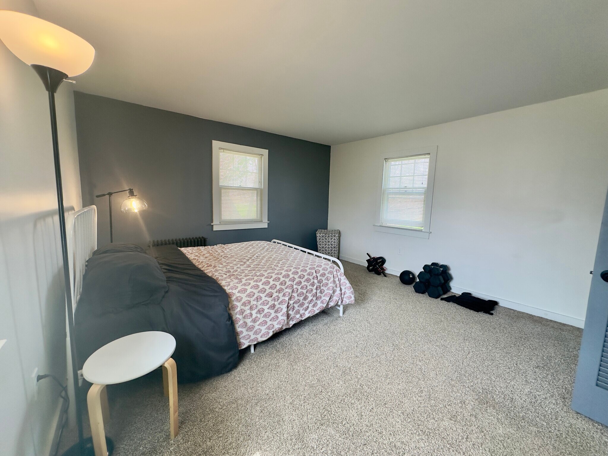 Building Photo - 9453 Maynard Dr