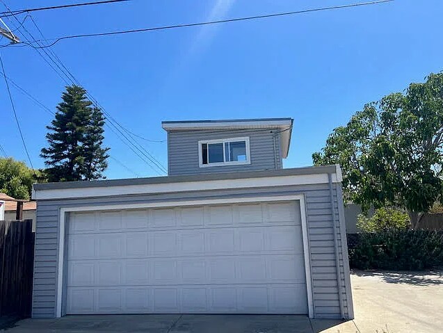 Primary Photo - 121 Marnell Ave