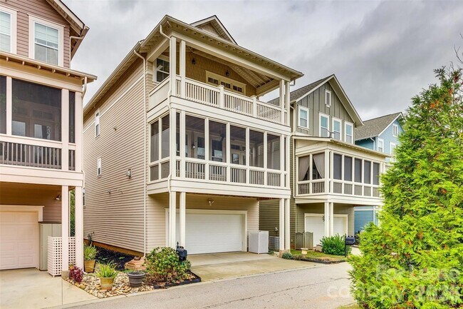 Building Photo - 799 Herrons Ferry Road