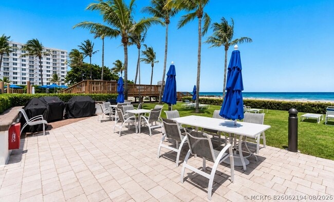 Building Photo - 3420 S Ocean Blvd