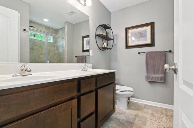 Building Photo - 105 Prosperity Ct