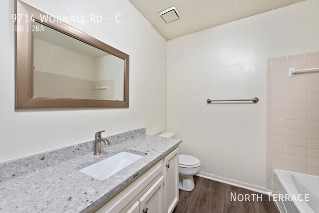 Building Photo - 9714 Wornall Rd