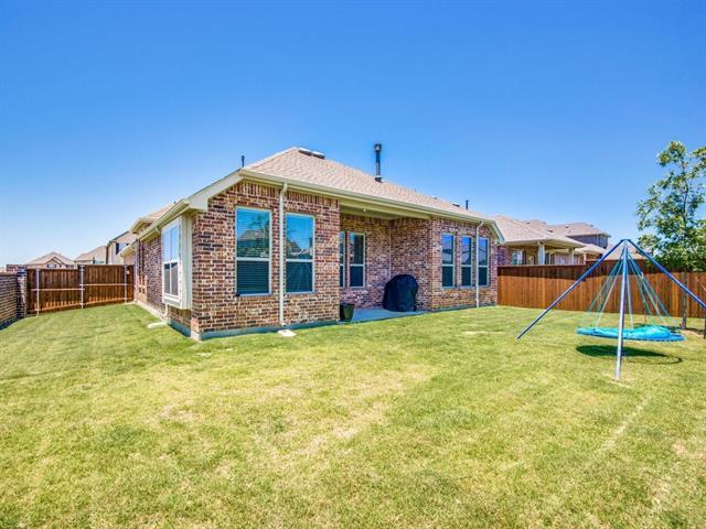 Building Photo - 4548 Longfellow Ave