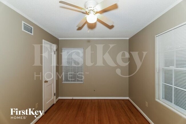 Building Photo - 1541 Flamingo Rd