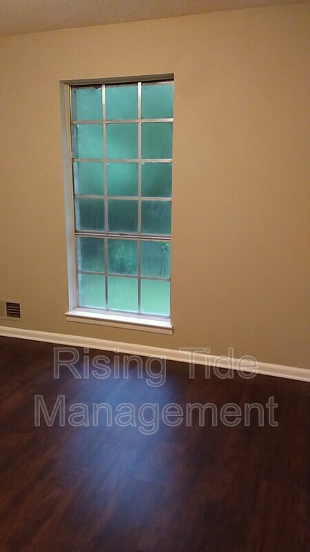 Building Photo - 2743 Lee Meadows Dr