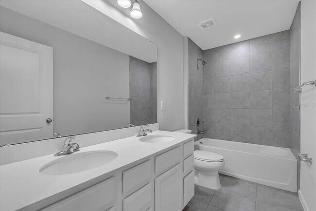 Building Photo - 5436 Spanish Moss Cv