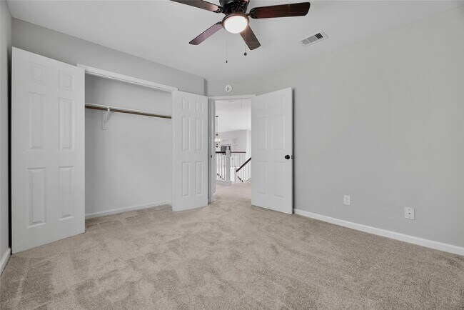 Building Photo - 35 Cornerbrook Pl