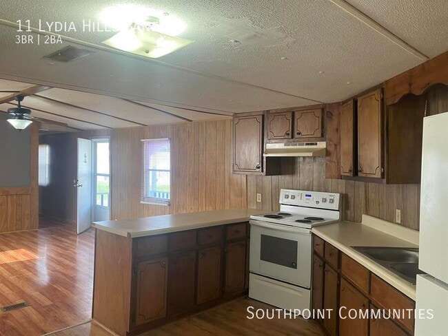 Building Photo - 11 Lydia Hills Ln