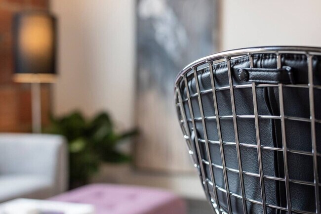 Building Photo - 350 East Ave