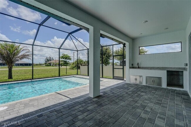Building Photo - 1227 NW 40th Pl
