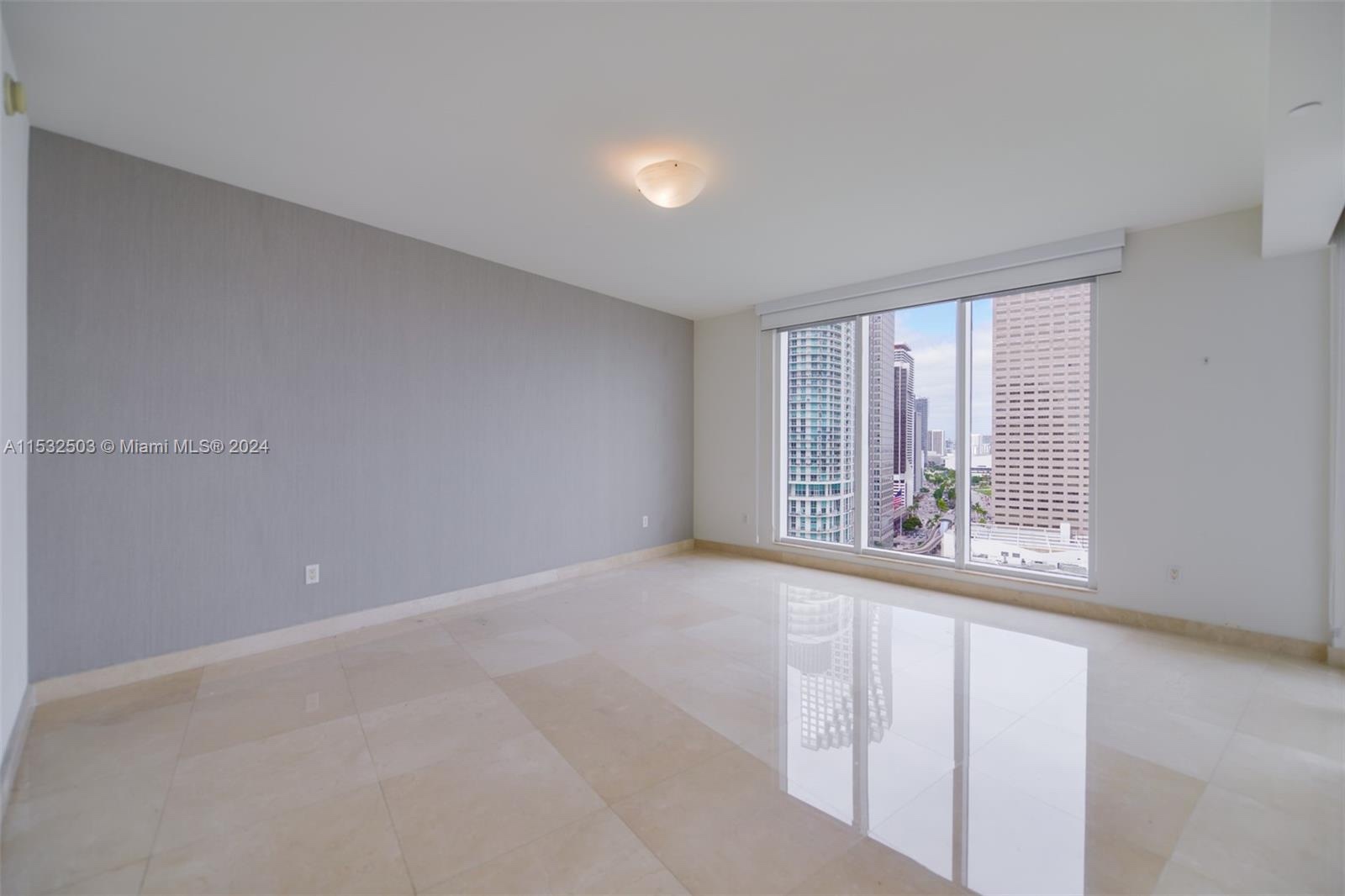 Building Photo - 901 Brickell Key Blvd