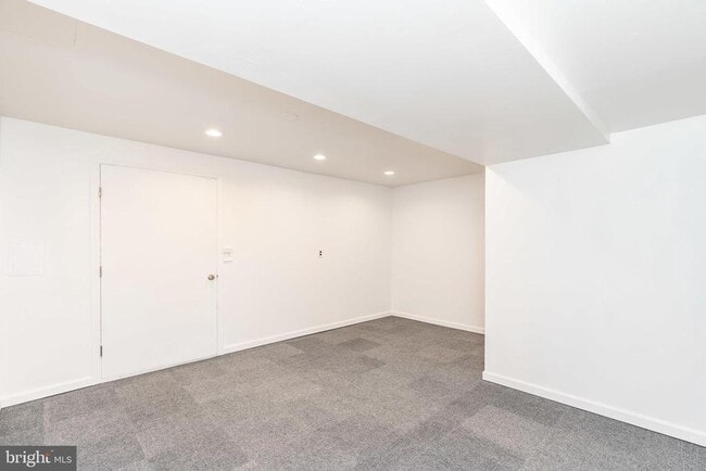 Building Photo - 1402 Spring Plow Ct