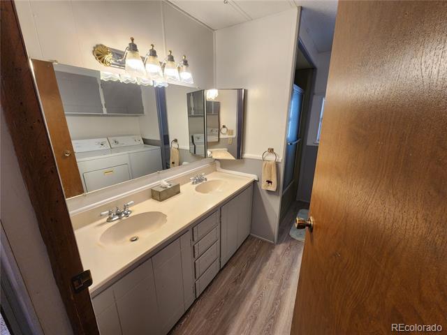 Building Photo - 1625 Chestnut St