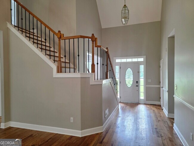 Building Photo - 2257 Roseberry Ln