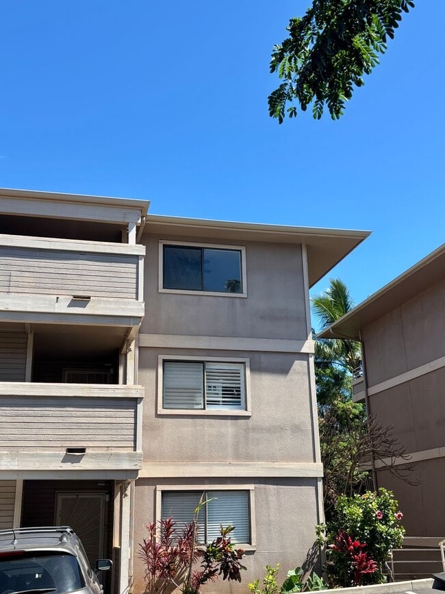 Building Photo - Kihei Shores - South Maui across from World Class Beaches
