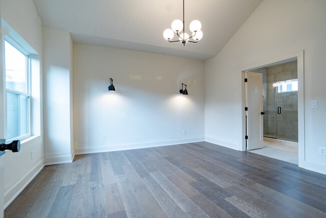 Building Photo - 979 Dozier Pl