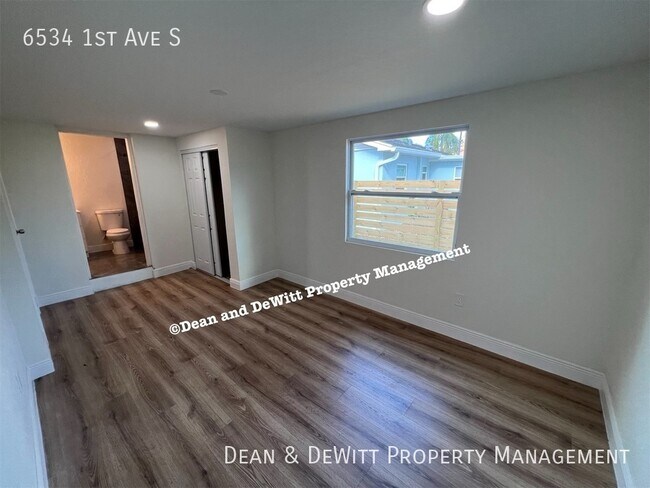 Building Photo - 6534 1st Ave S