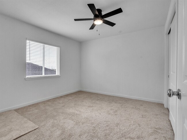 Building Photo - 22103 Strathfield Cir