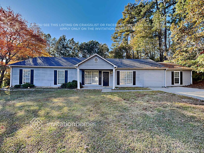 Primary Photo - 3990 Cliftondale Pl