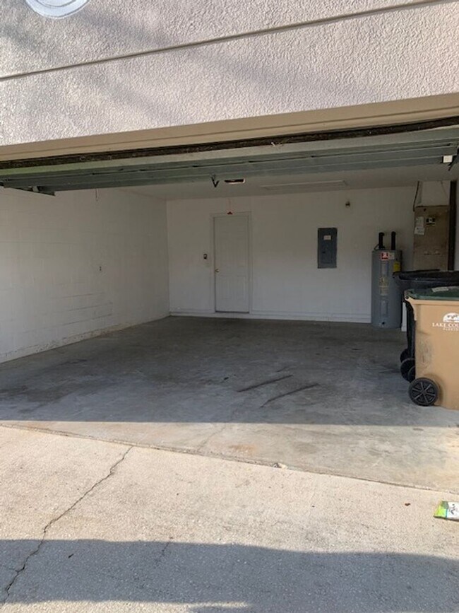 Building Photo - 3 bedroom home for rent