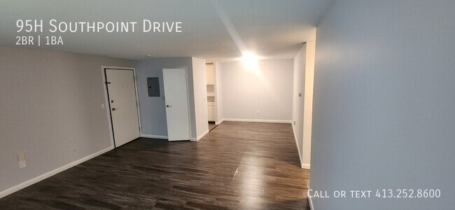 Building Photo - 95 Southpoint Dr