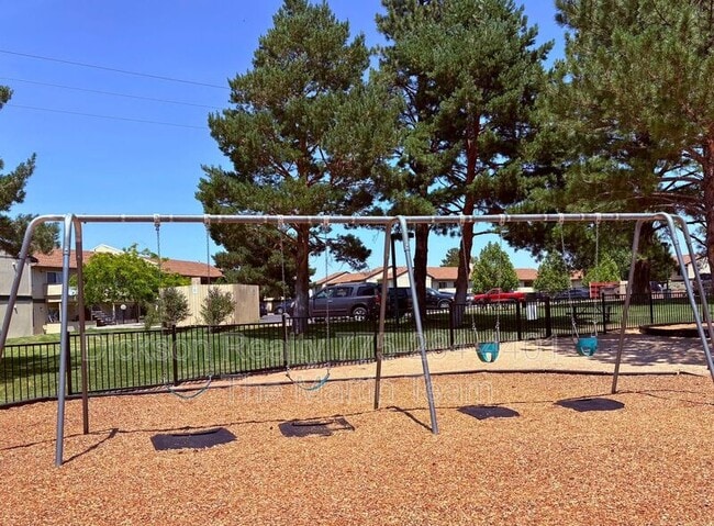 Building Photo - 3919 Clear Acre Ln