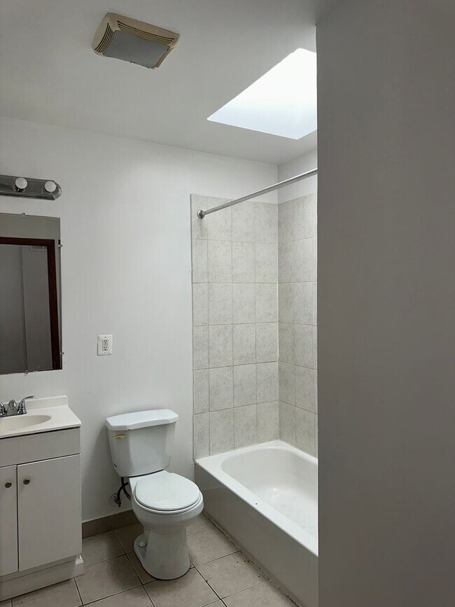 Building Photo - Beautifully Renovated Home! Corner House! Central Air! Available Now!