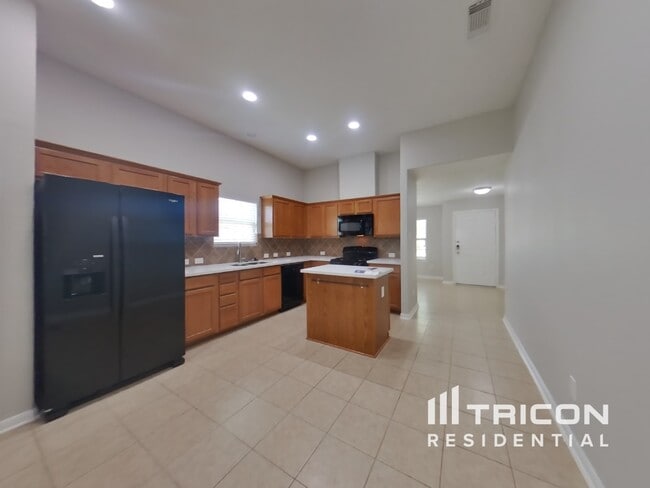 Building Photo - 18103 Mossy Creek Ln
