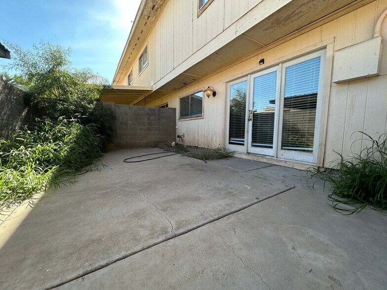 Building Photo - 5744 N 44th Ave