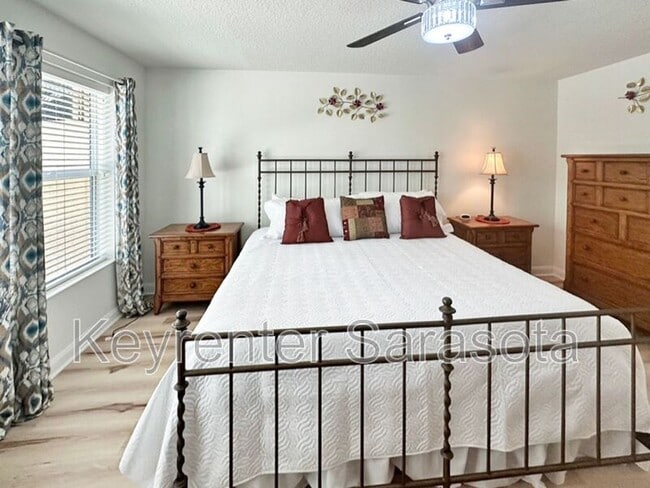 Building Photo - 6090 Benevento Dr