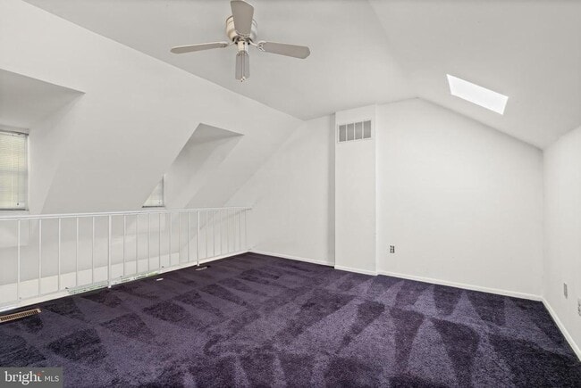 Building Photo - 6957 Rockfield Rd