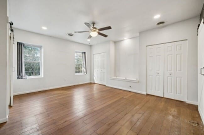 Building Photo - 8113 US-22