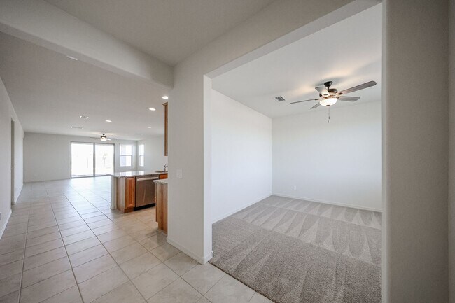 Building Photo - New 4 Bedroom + Den Home in Asante Community