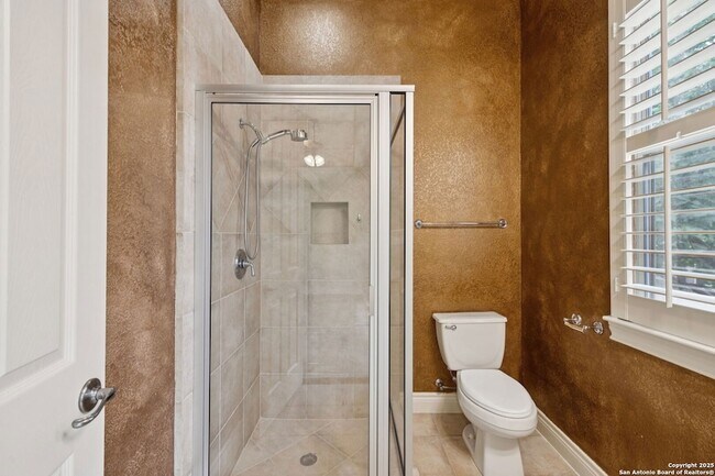 Building Photo - 238 Verbena Hill