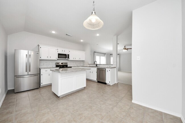 Building Photo - 20418 Port Bishop Ln