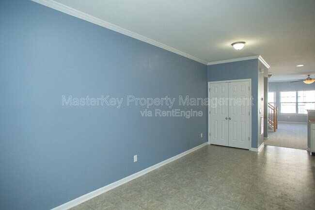 Building Photo - 118 Darley Dale Loop