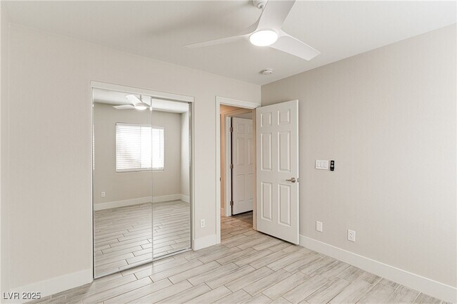 Building Photo - 2259 Smokey Sky Dr