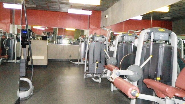 Building Photo - Downtown San Diego 1 bedroom 1 bath apartment For Rent