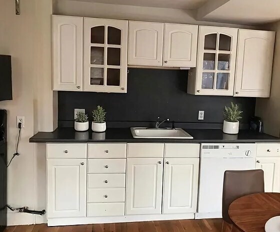 Building Photo - 129 Trenton St