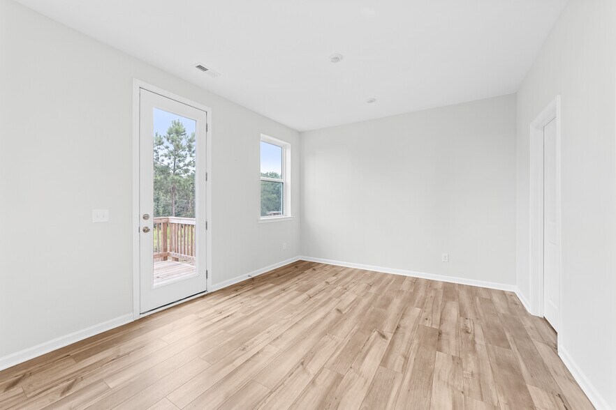 Building Photo - 4323 Reed Creek Dr