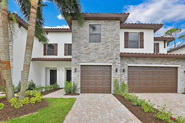 Building Photo - 395 Bella Sol Way