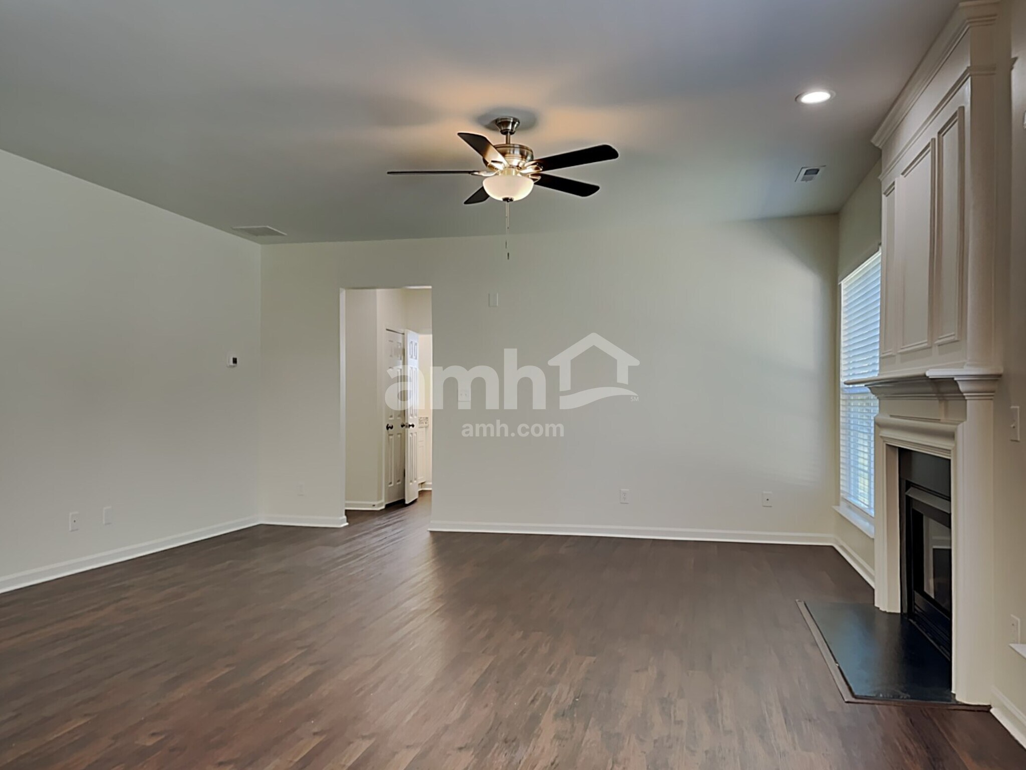 Building Photo - 1575 Pondhaven Dr