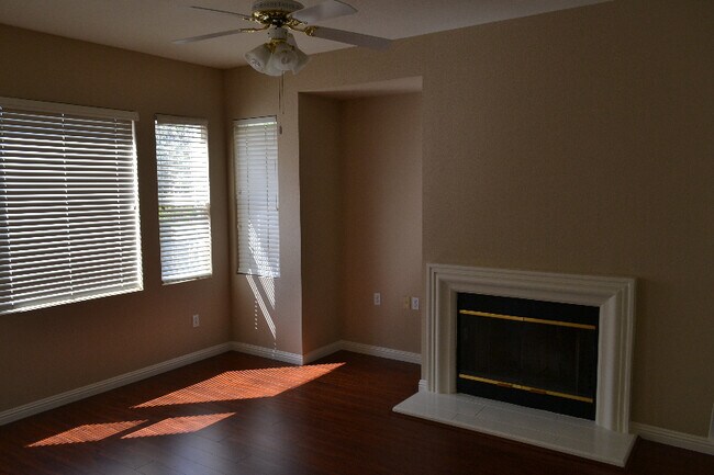 Building Photo - 507 Treyburn Cir