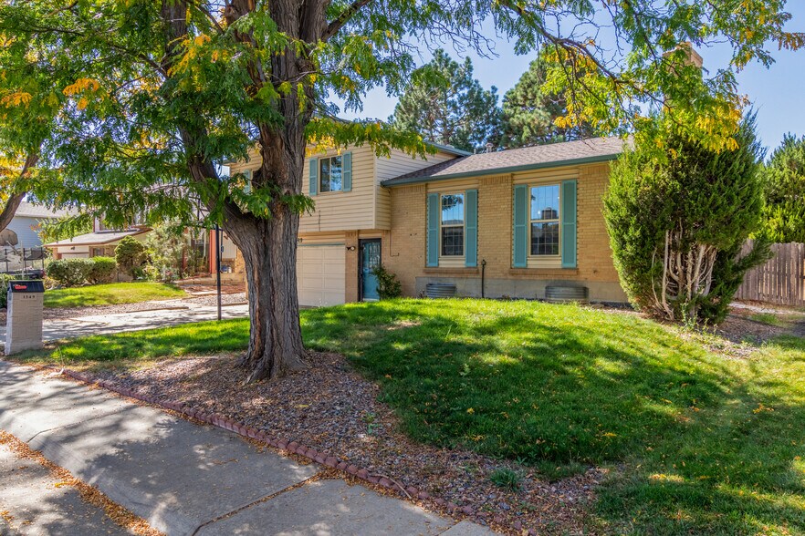 Building Photo - 1549 S Evanston St