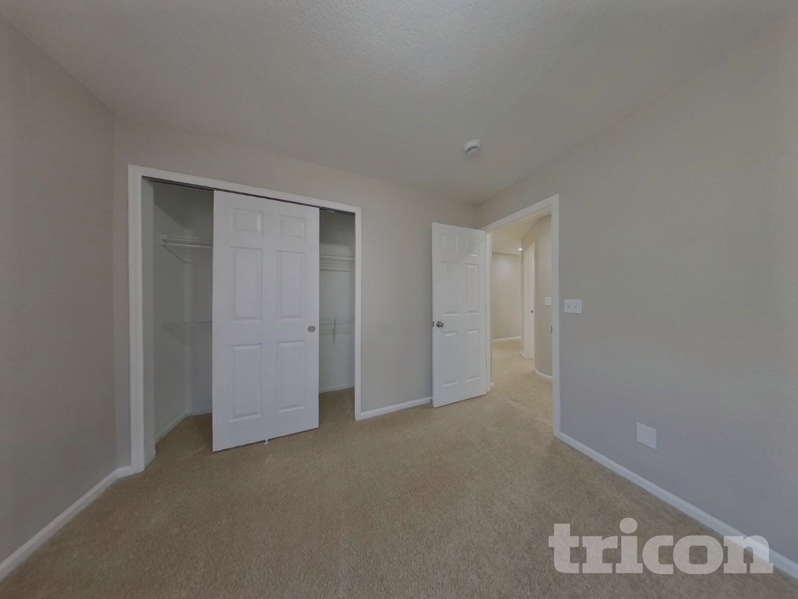 Building Photo - 301 Kingbird Cir