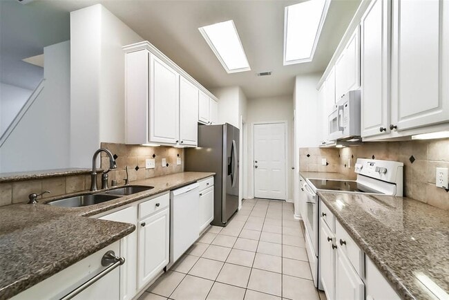 Building Photo - 246 W Stedhill Loop