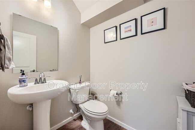 Building Photo - 32773 Maple Ave SE