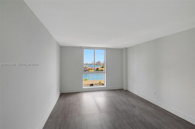 Building Photo - 7928 West Dr