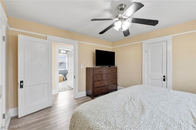 Building Photo - 3451 W 137th St